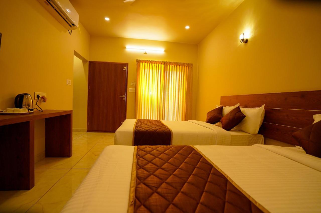 Kottackal Nature Inn เนดุมบัสเซรี ภายนอก รูปภาพ