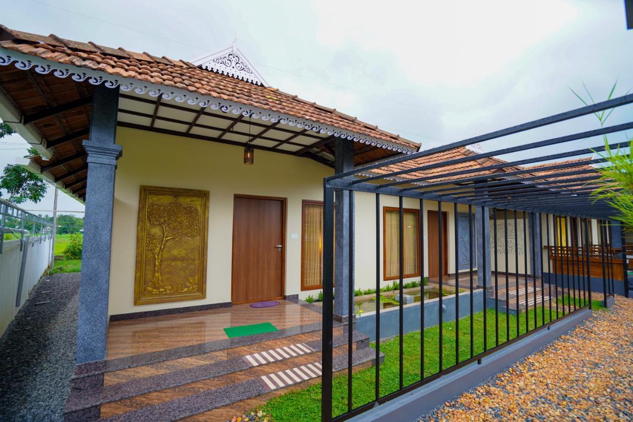 Kottackal Nature Inn เนดุมบัสเซรี ภายนอก รูปภาพ