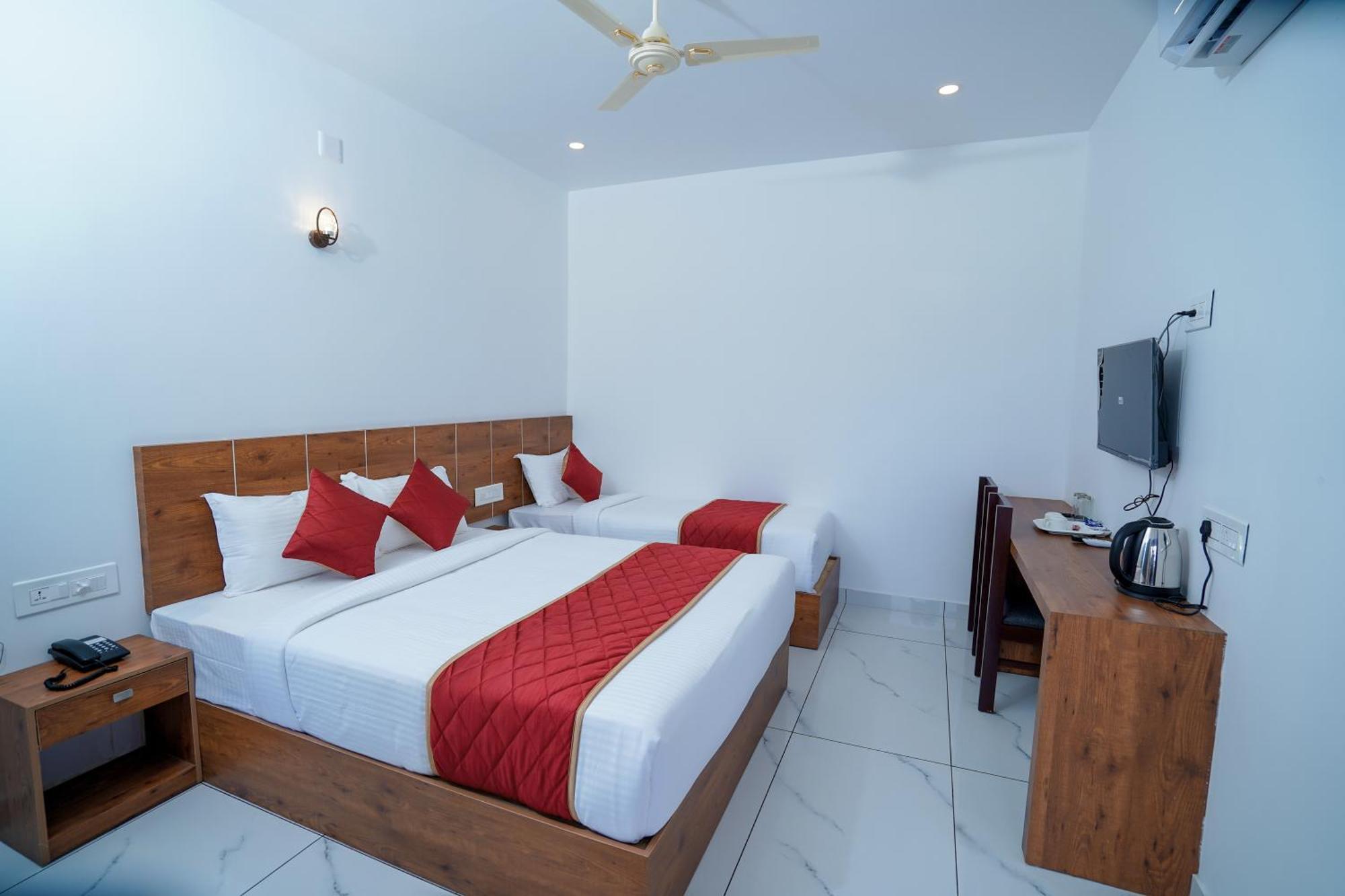 Kottackal Nature Inn เนดุมบัสเซรี ภายนอก รูปภาพ